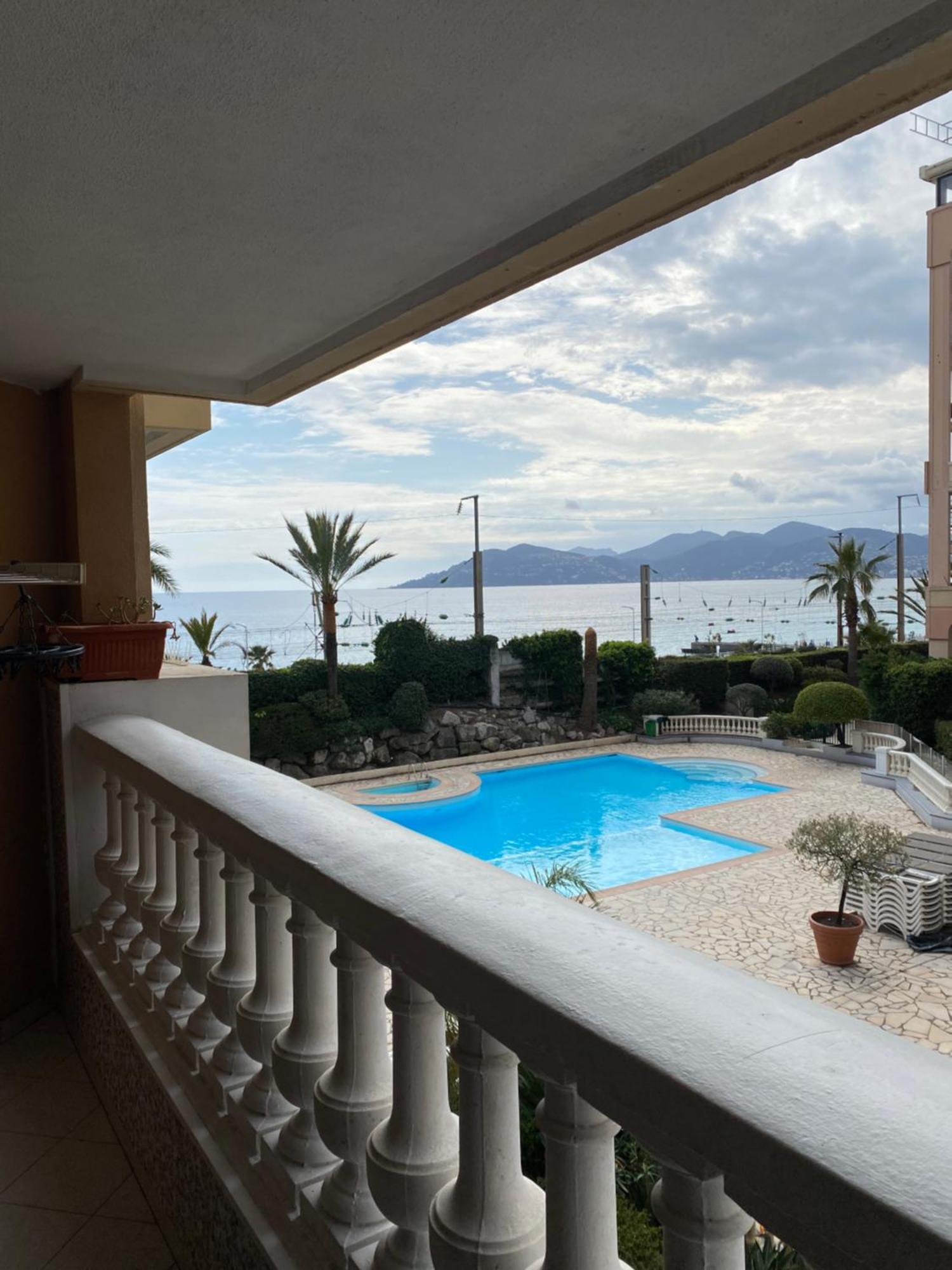 Bord De Mer, Terrasse, Tout A Pieds Cannes Dış mekan fotoğraf